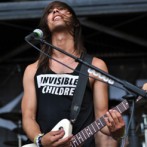 Exclusive: TMRZoo.com Goes One-On-One With Pierce The Veil’s Vic Fuentes